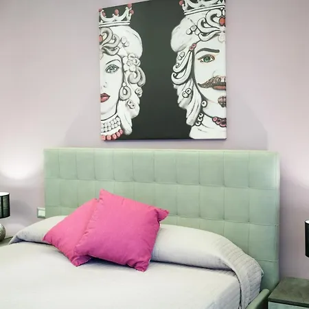 Tyche & Apartament